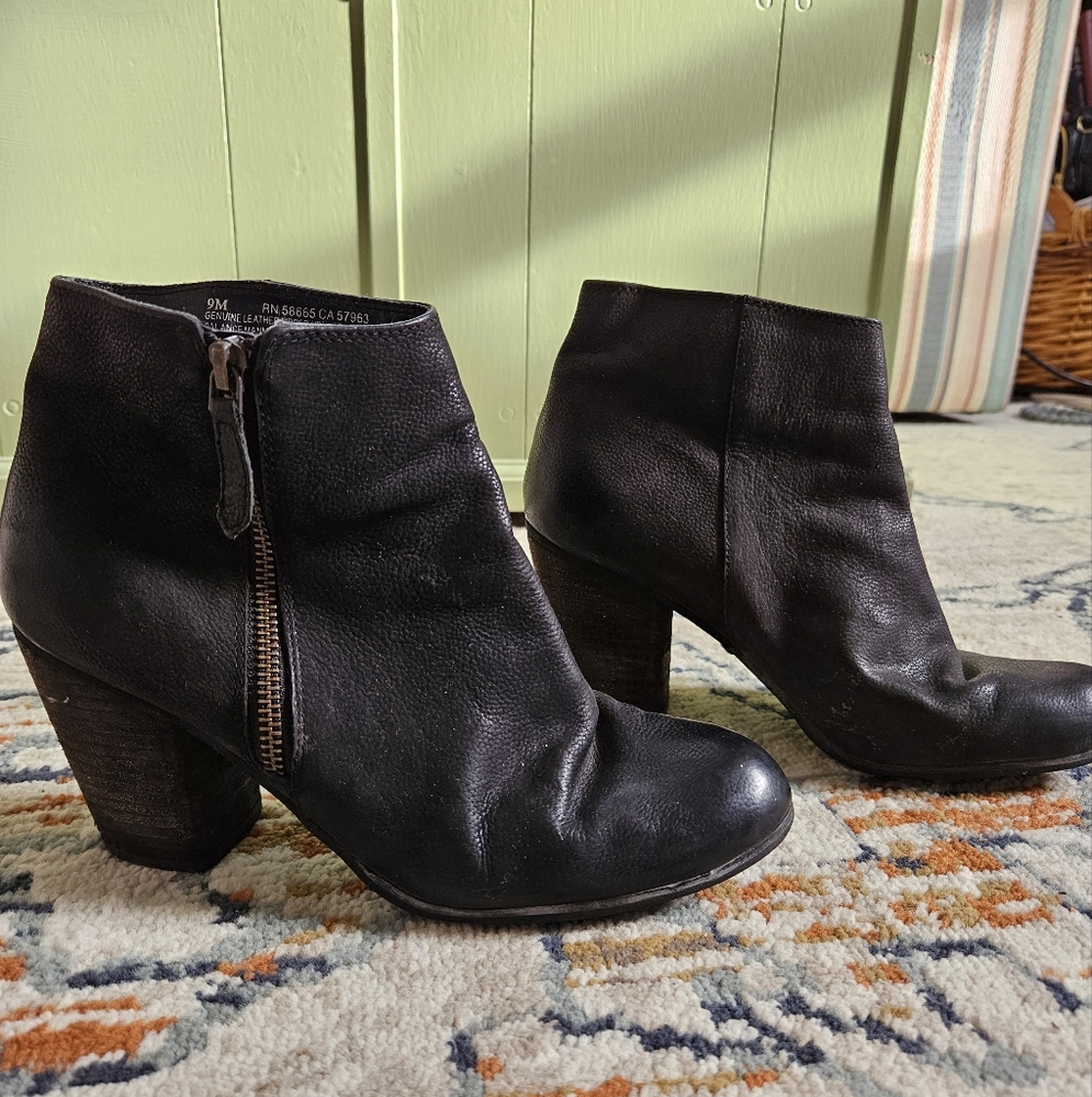 Black Genuine Leather Ankle Boots Womens Size 9M